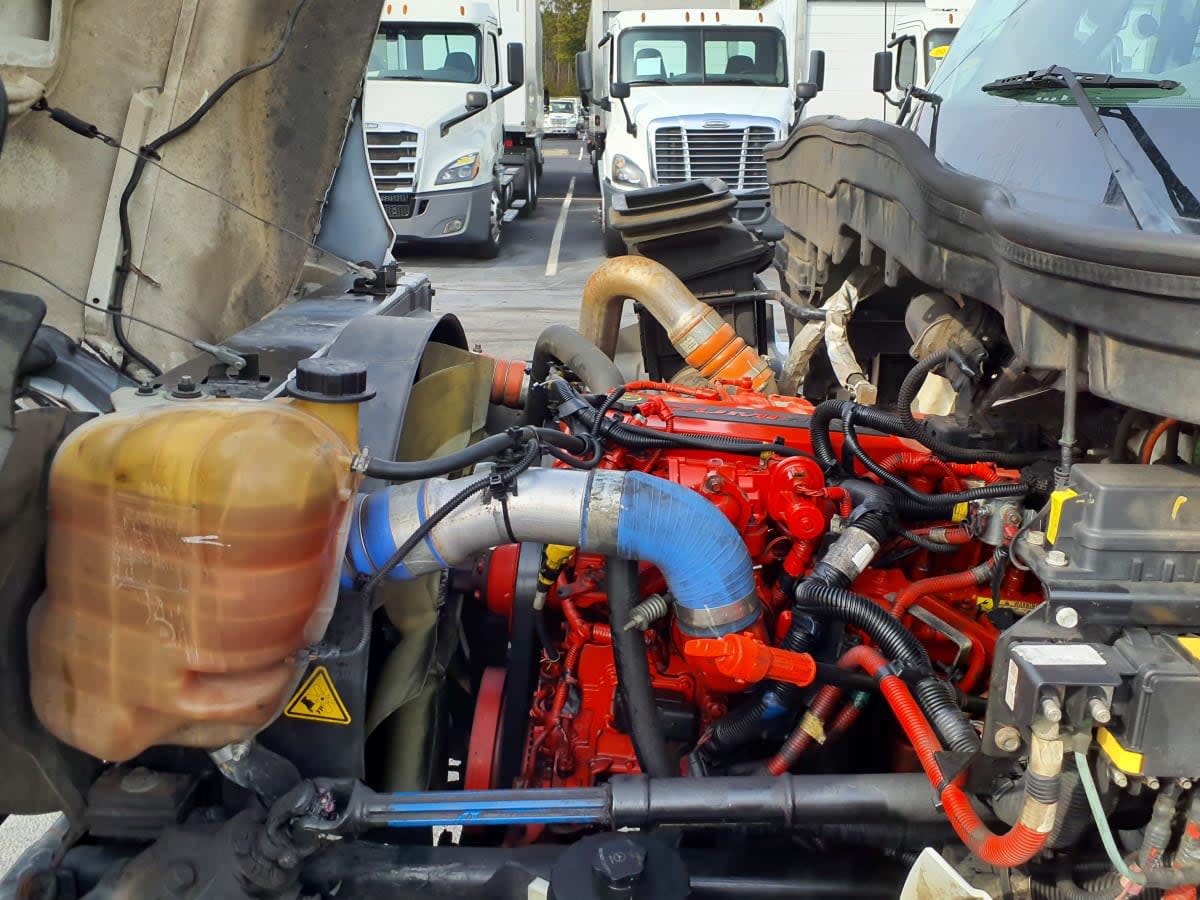 2019 Navistar International 4300 861247