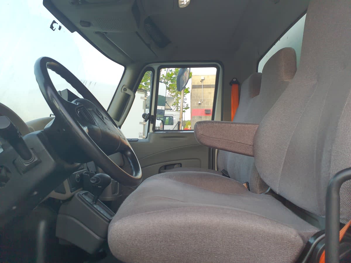 2019 Navistar International 4300 861257