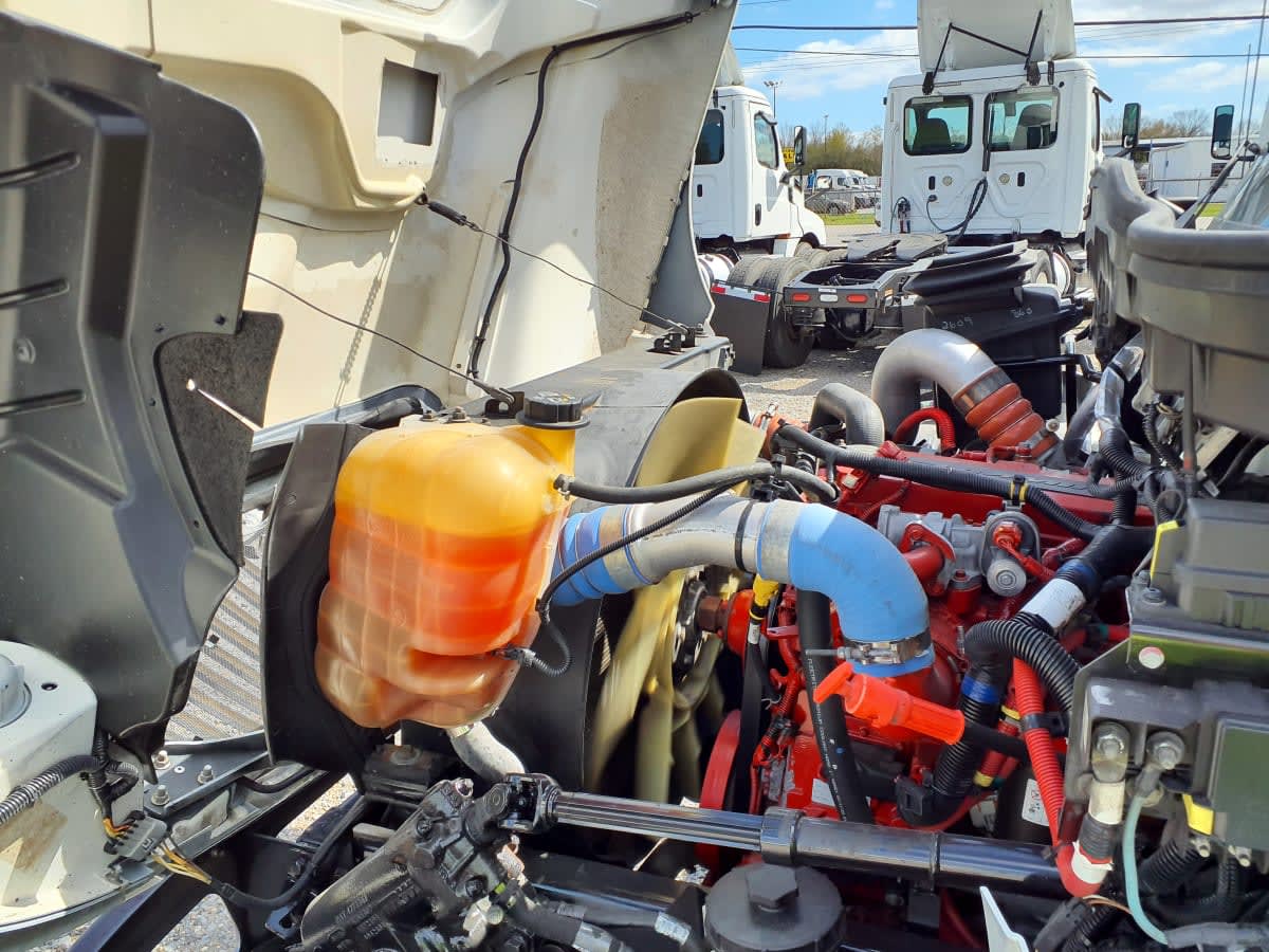 2019 Navistar International 4300 LP 861263