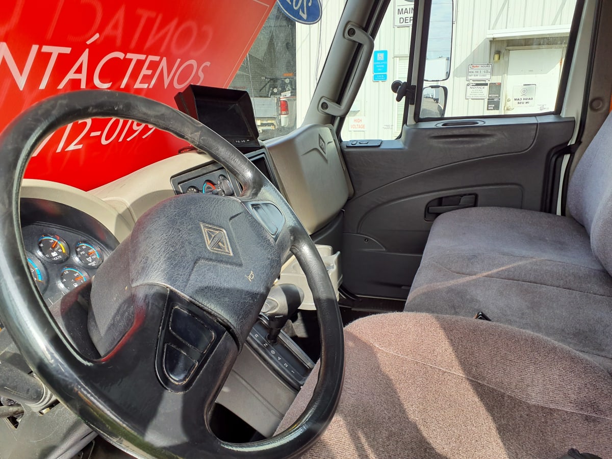 2019 Navistar International 4300 861266