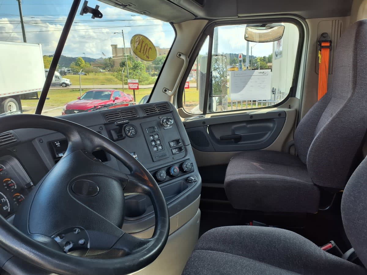 2019 Freightliner/Mercedes CASCADIA 125 861268