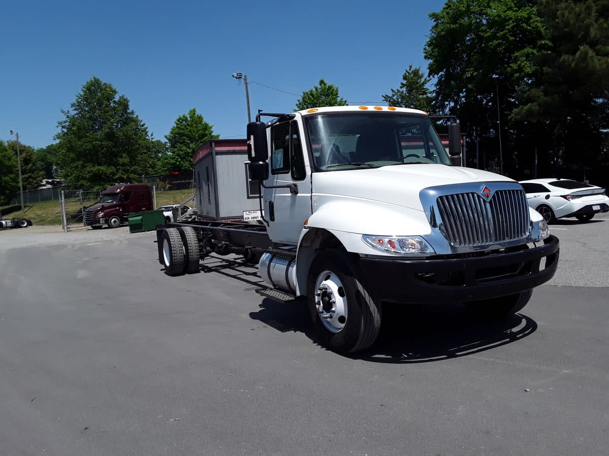 2019 Navistar International 4300 861317