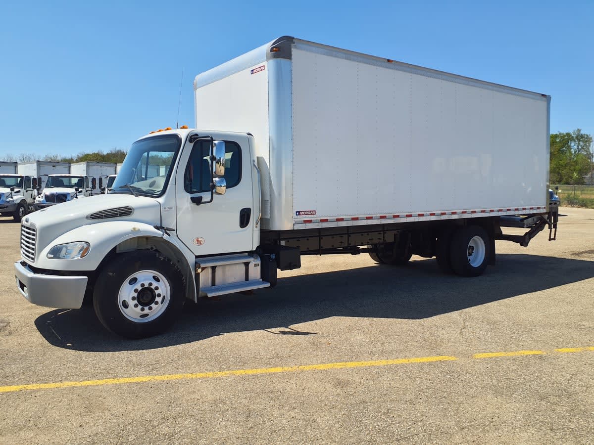 2019 Freightliner M2 106 861340