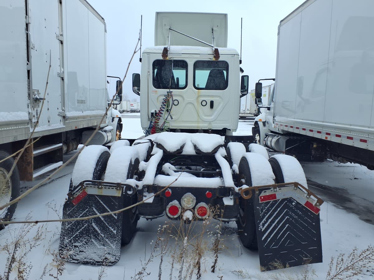 2019 Freightliner - image 5
