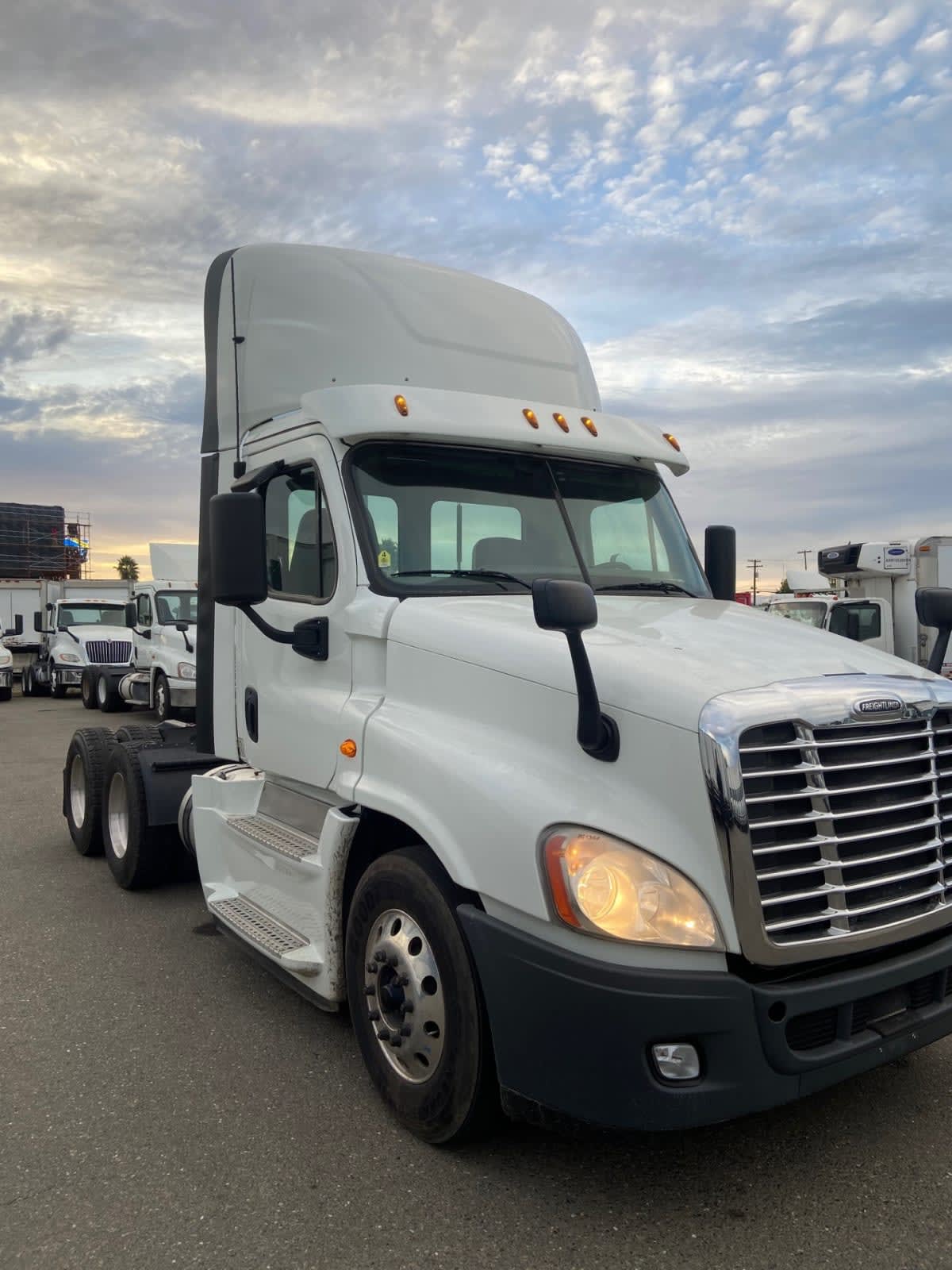 2019 Freightliner - image 3