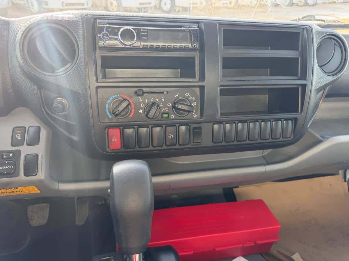 2019 Hino HINO 195 861375