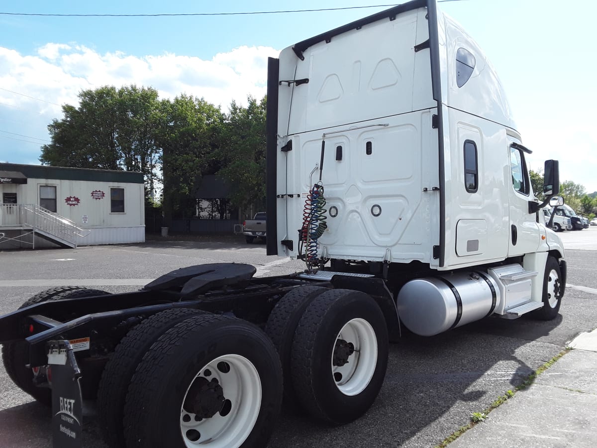 2019 Freightliner/Mercedes CASCADIA 125 861392