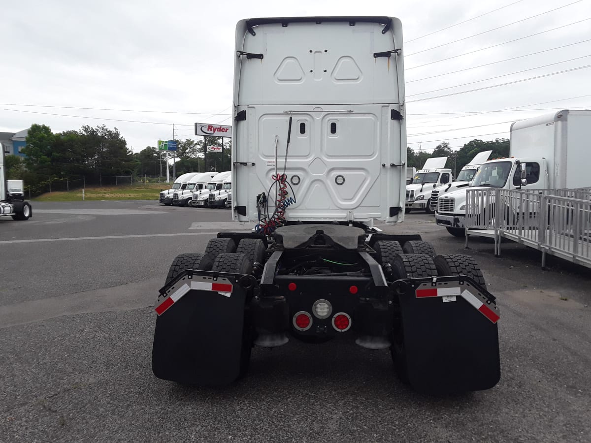 2019 Freightliner/Mercedes CASCADIA 125 861394