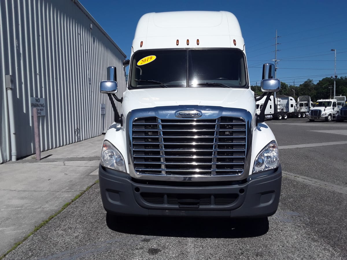 2019 Freightliner/Mercedes CASCADIA 125 861396