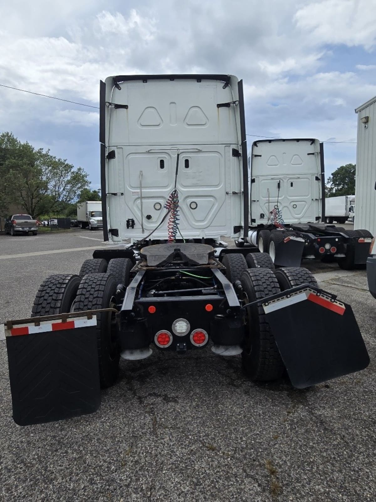 2019 Freightliner/Mercedes CASCADIA 125 861401