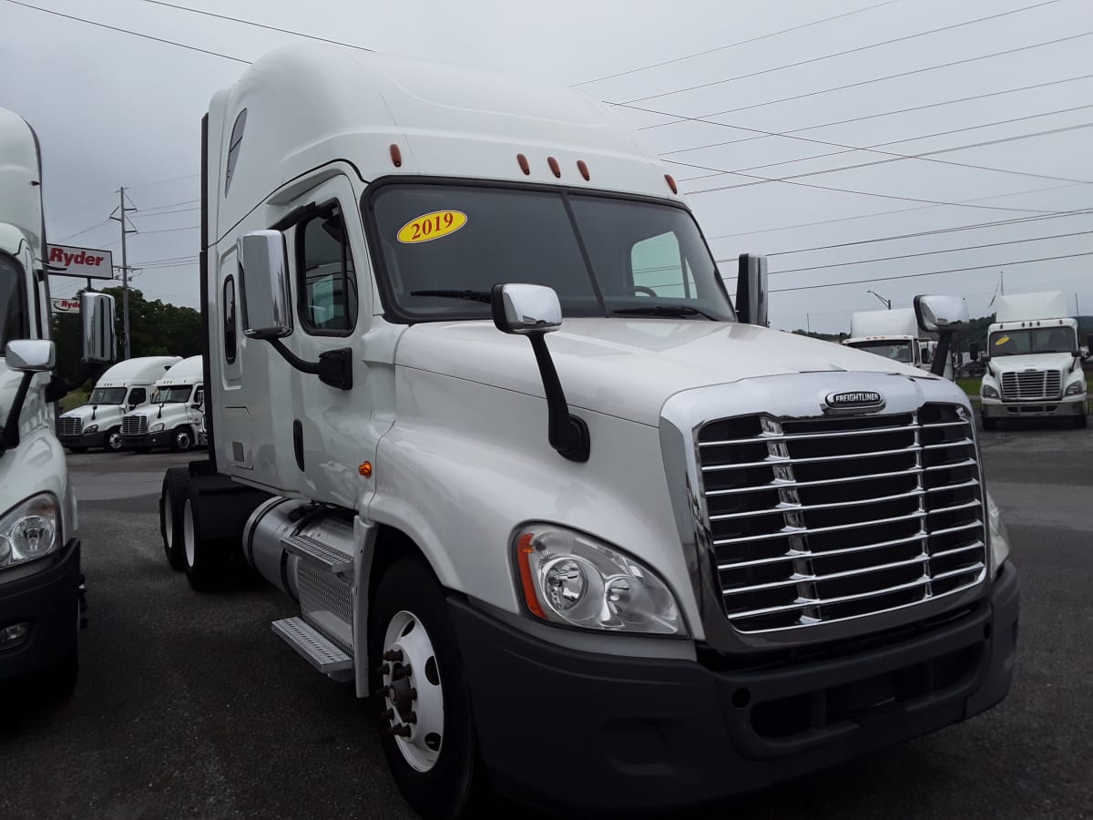 2019 Freightliner/Mercedes CASCADIA 125 861402