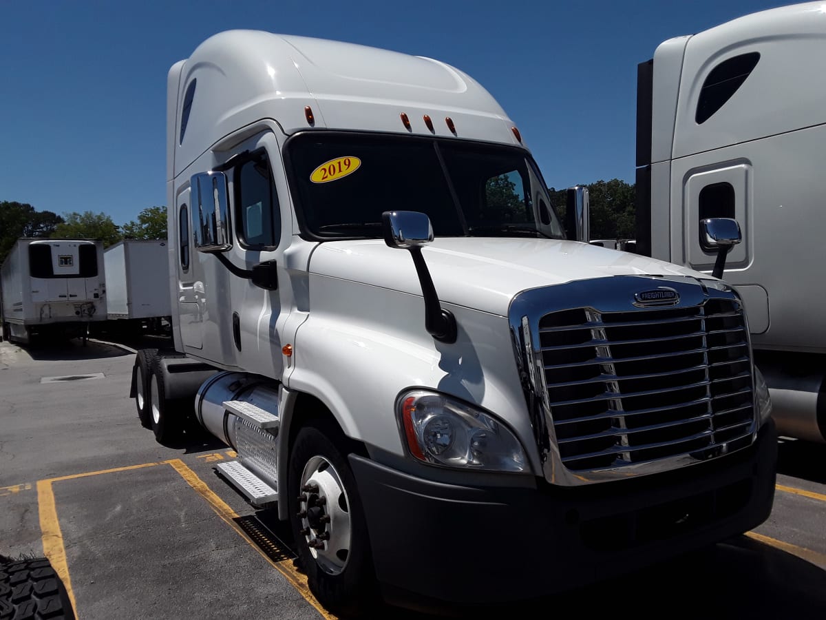 2019 Freightliner/Mercedes CASCADIA 125 861405