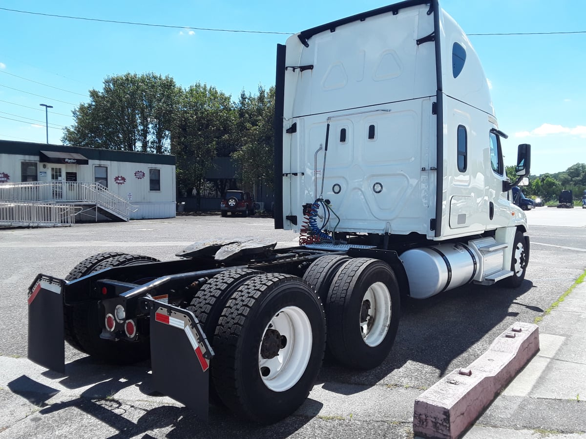 2019 Freightliner/Mercedes CASCADIA 125 861412