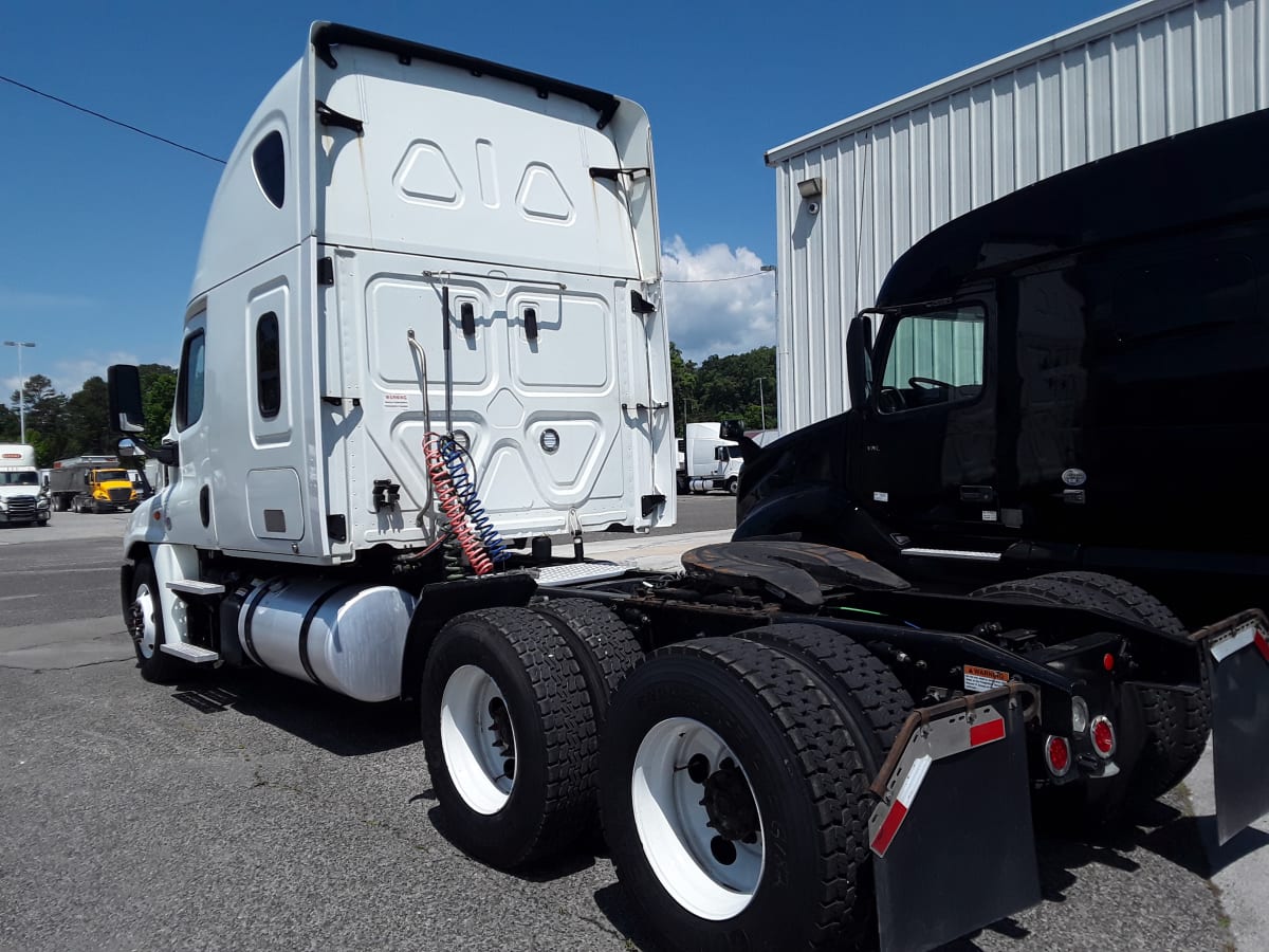 2019 Freightliner/Mercedes CASCADIA 125 861413