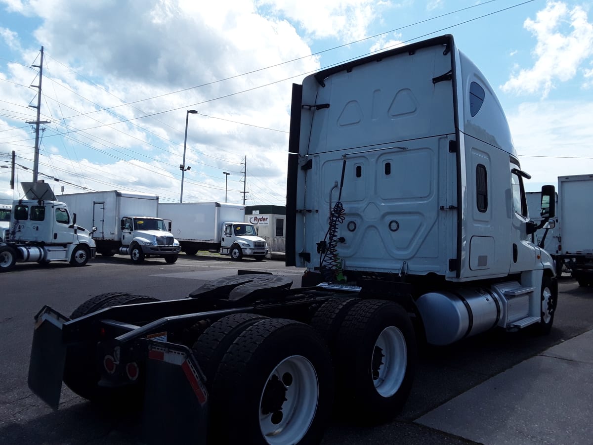 2019 Freightliner/Mercedes CASCADIA 125 861415