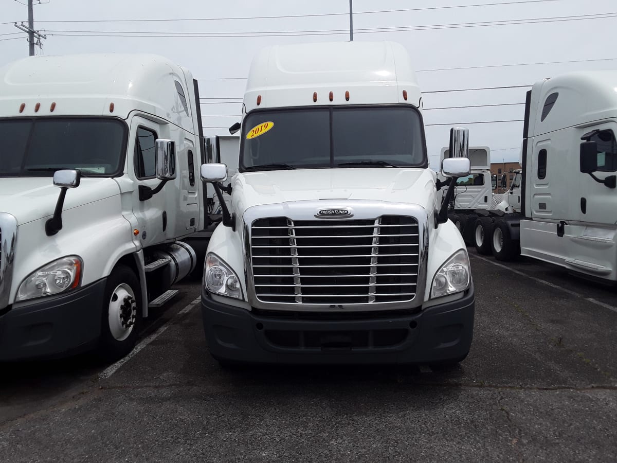 2019 Freightliner/Mercedes CASCADIA 125 861418