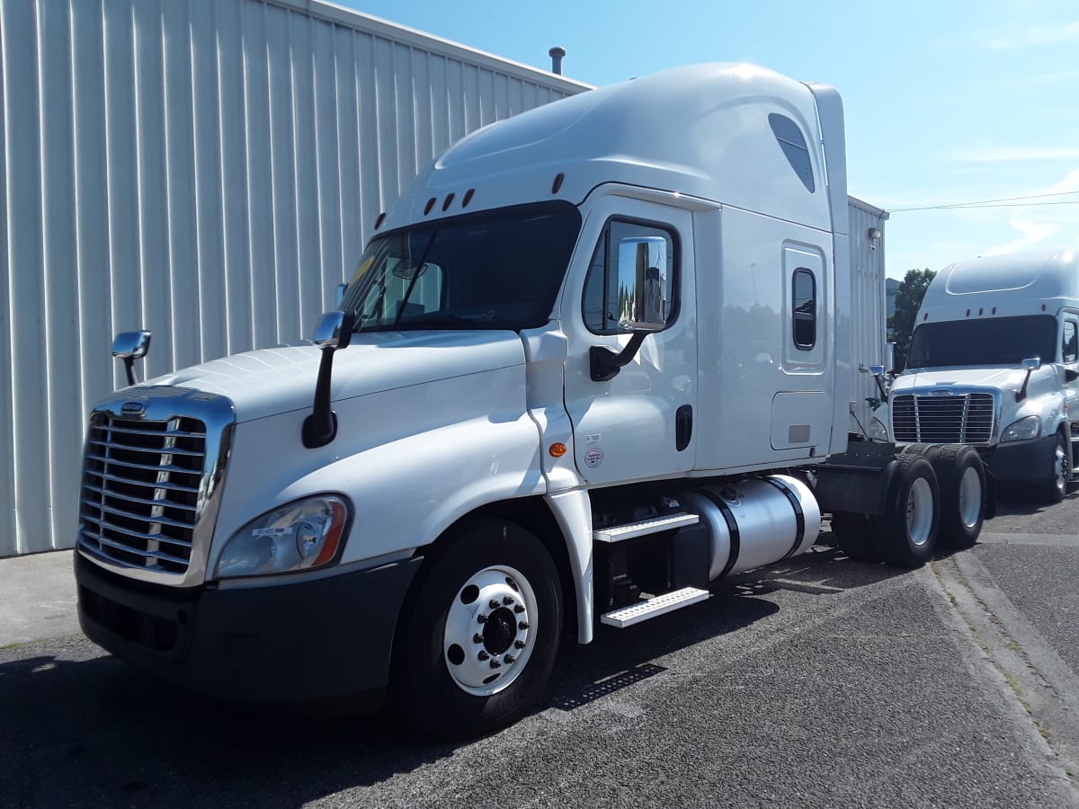 2019 Freightliner/Mercedes CASCADIA 125 861420