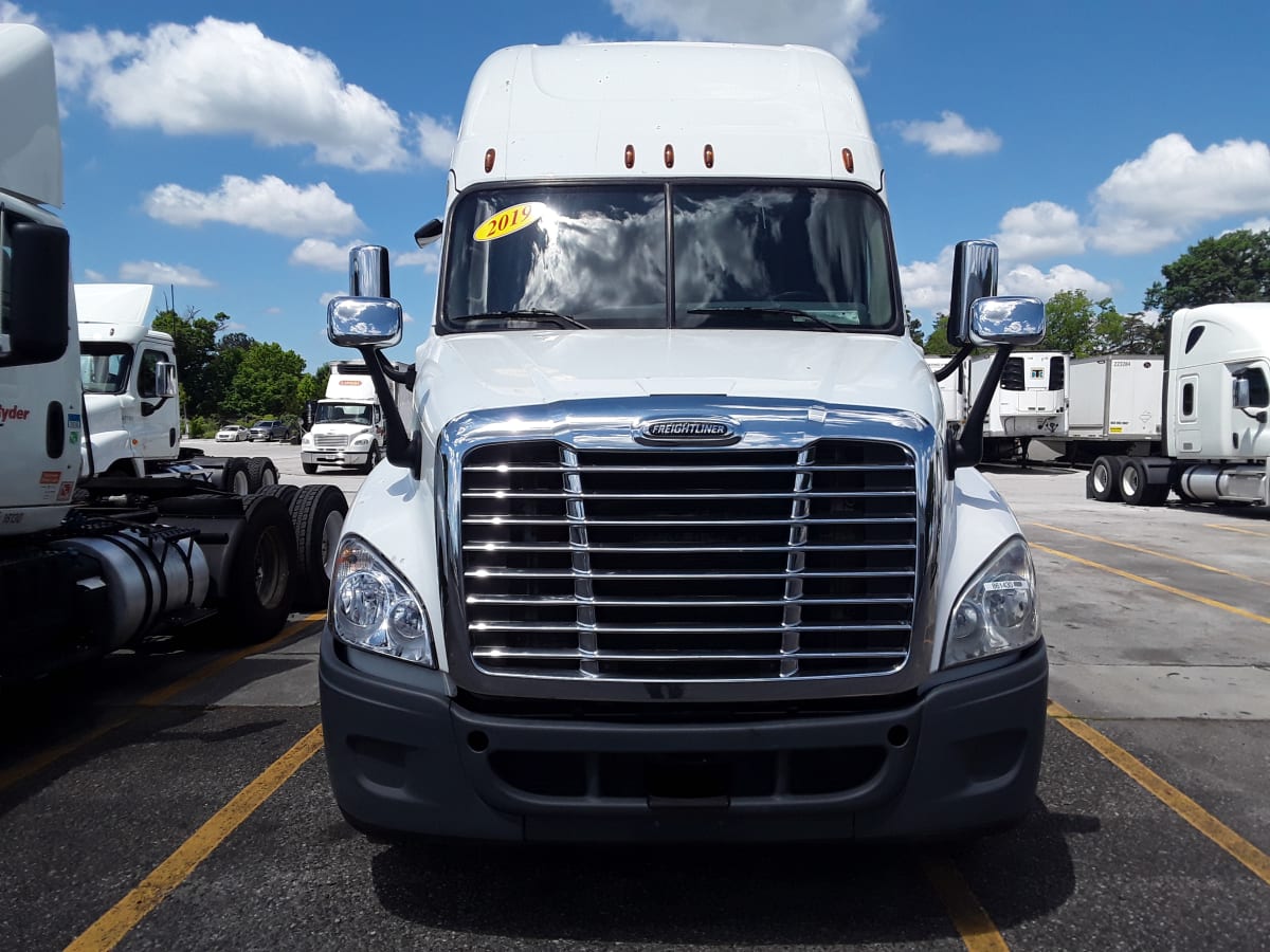 2019 Freightliner/Mercedes CASCADIA 125 861430