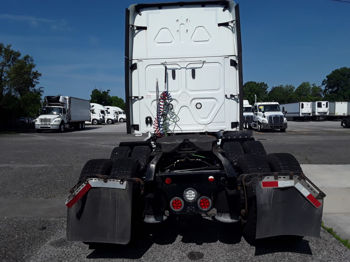 2019 Freightliner/Mercedes CASCADIA 125 861440