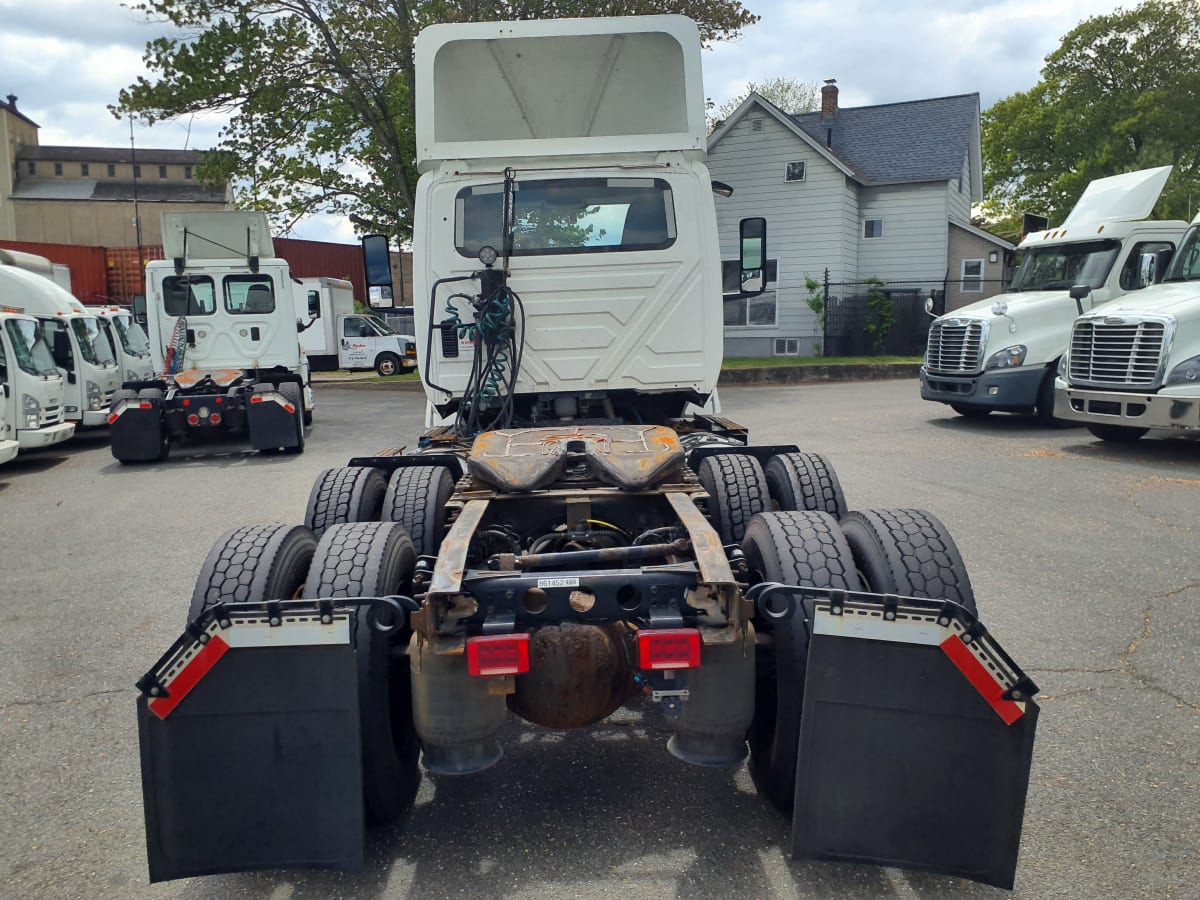 2019 Navistar International LT625 DAYCAB T/A 861452