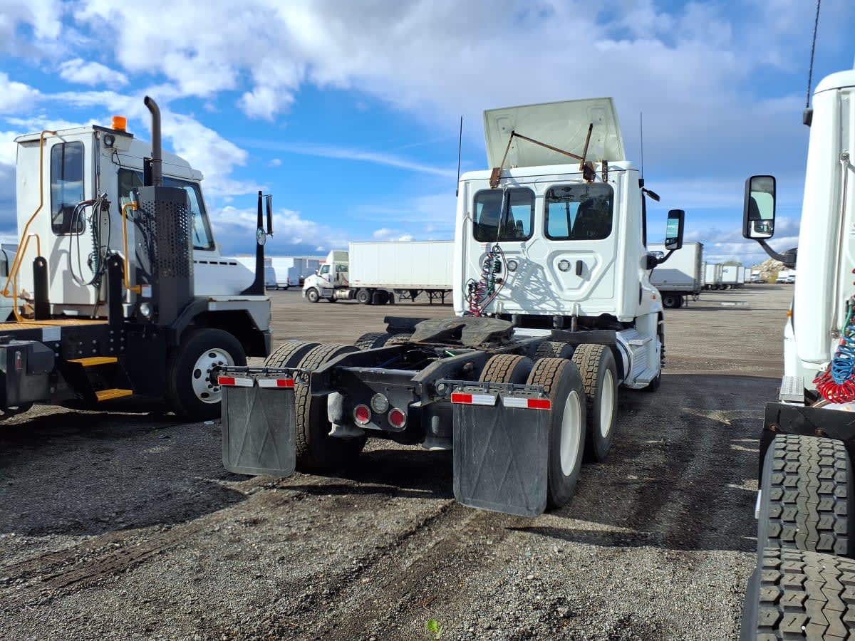 2019 Freightliner - image 6