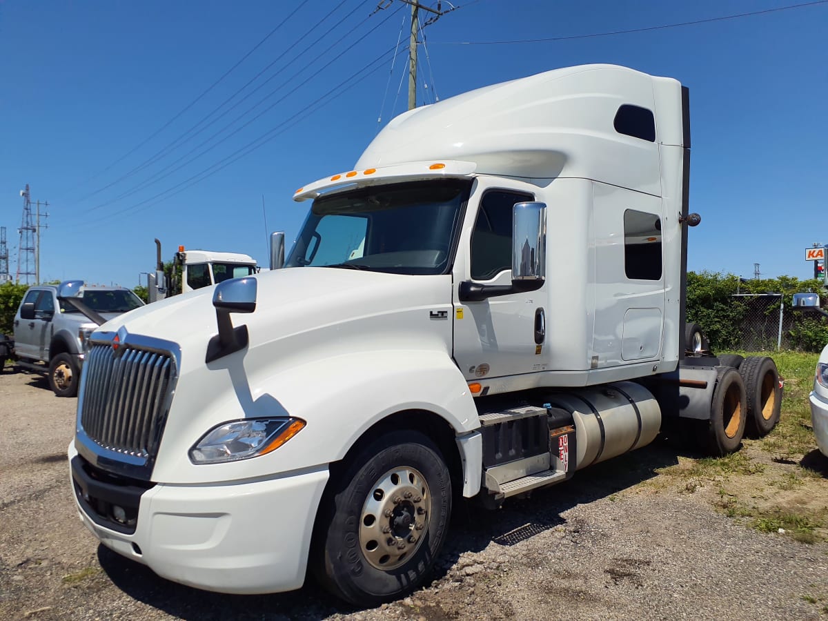 2019 Navistar International LT625 SLPR CAB 861484