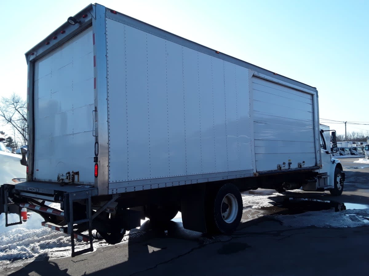 2019 Freightliner/Mercedes M2 106 861563