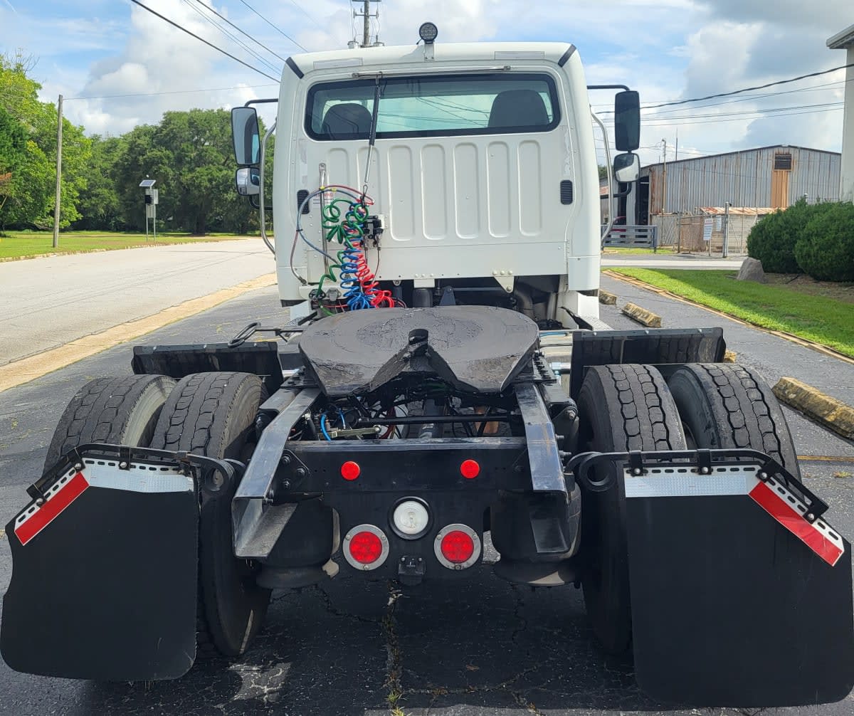2019 Freightliner M2 106 in Jacksonville, FL — photo 5