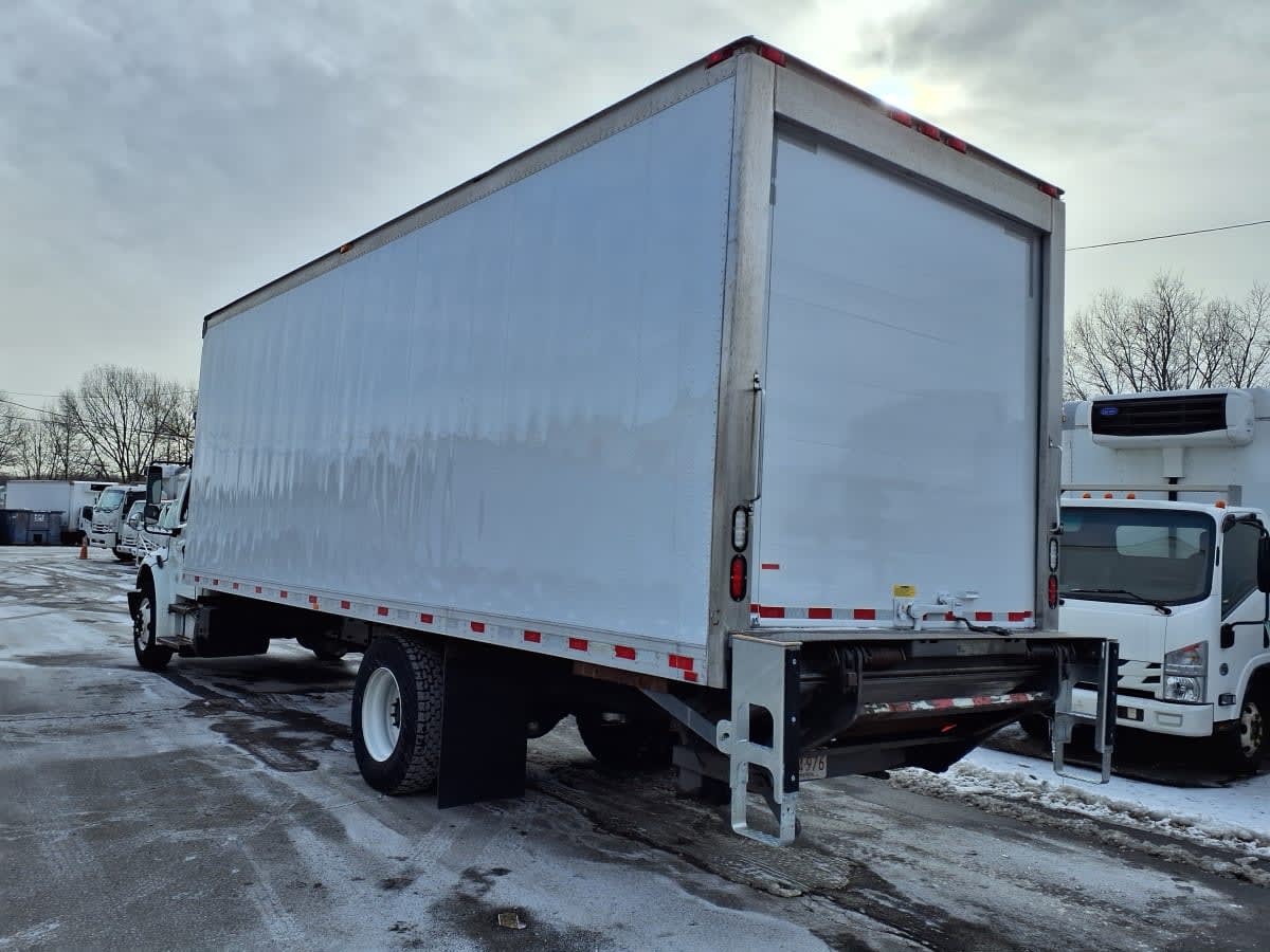 2019 Freightliner/Mercedes M2 106 861575