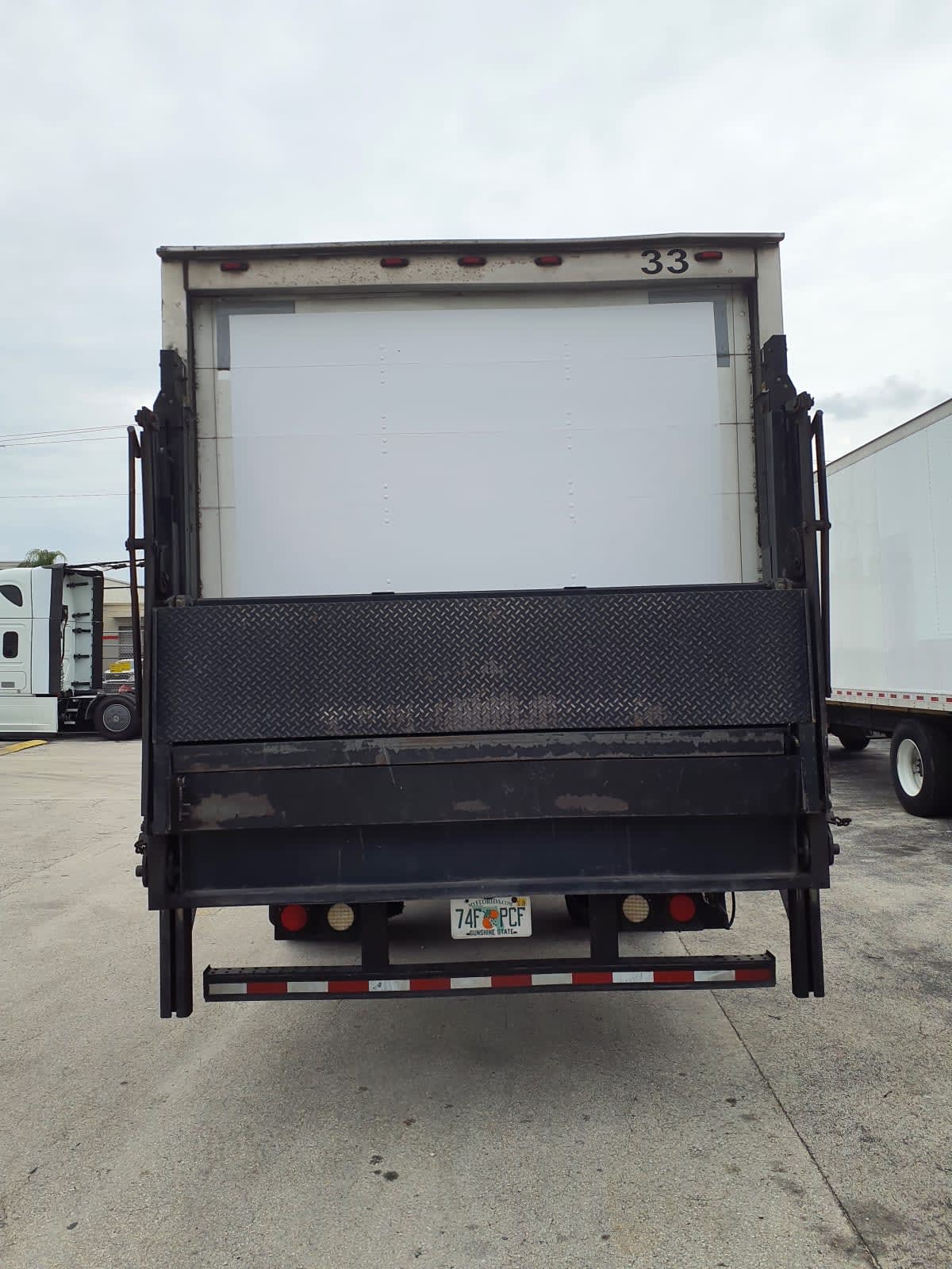 2019 Freightliner/Mercedes M2 106 861584