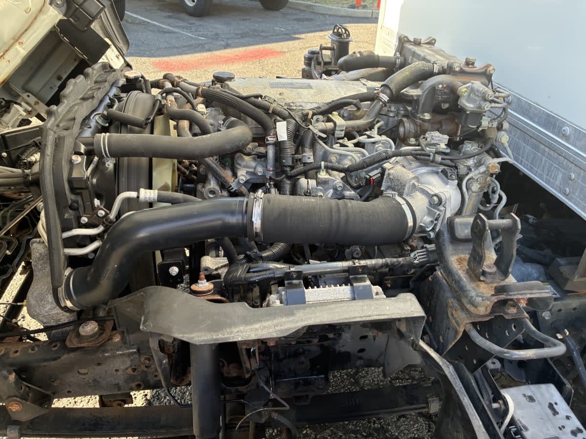 2019 Isuzu NPR 861585