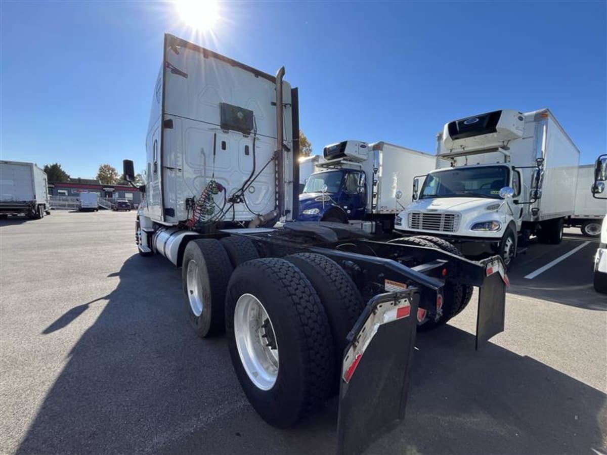 2019 Freightliner/Mercedes CASCADIA 125 861596