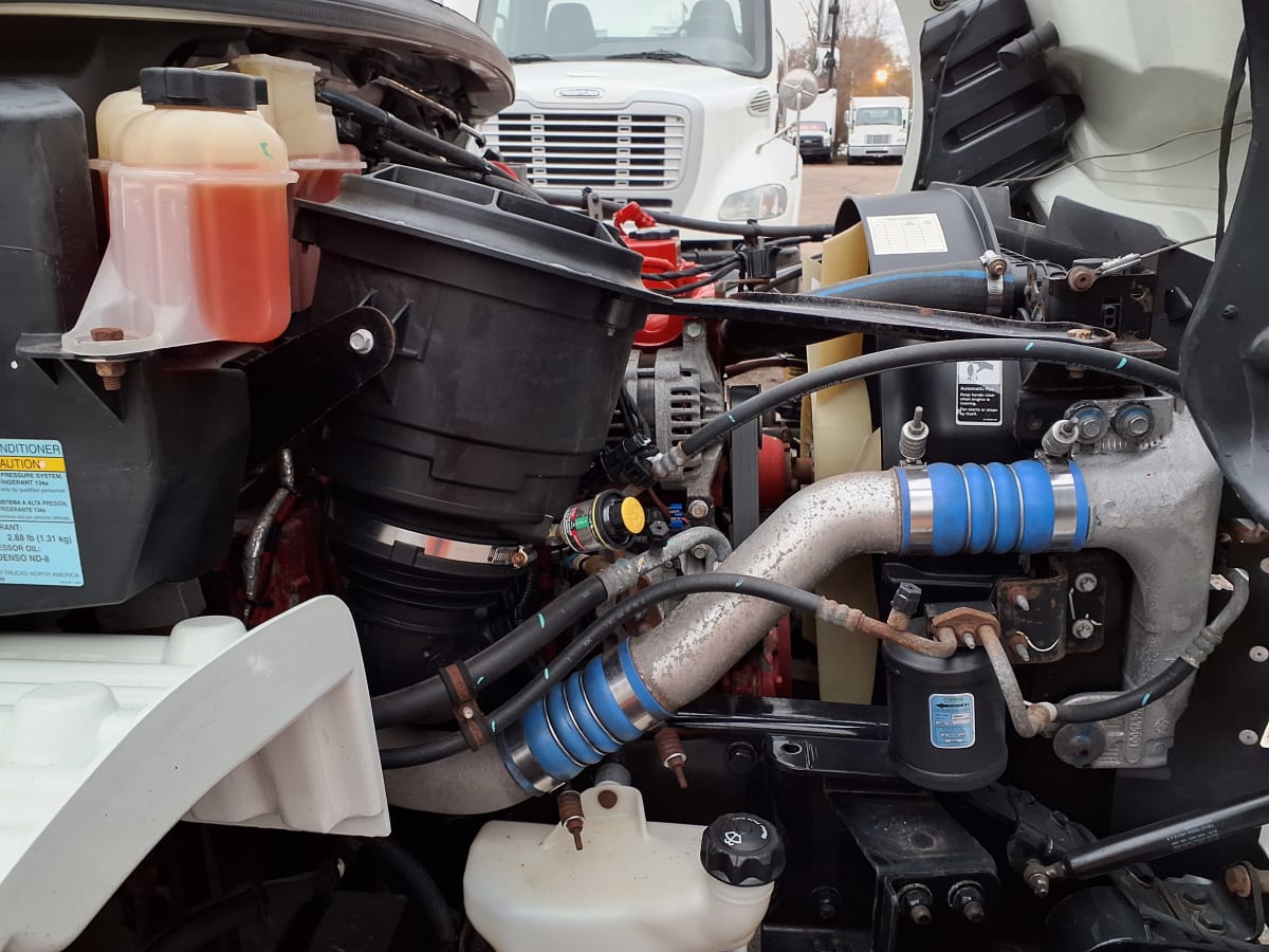 2019 Freightliner/Mercedes M2 106 861649