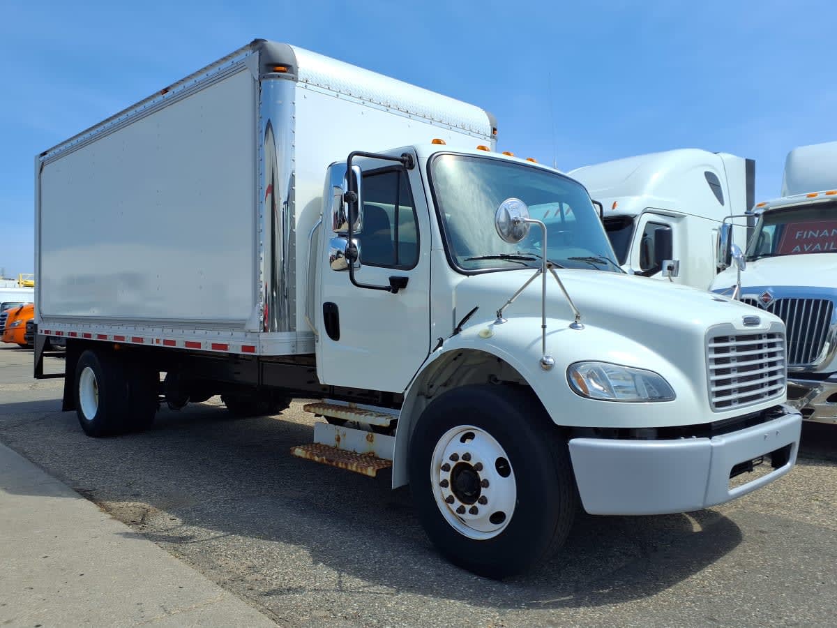 2019 Freightliner M2 106 861653