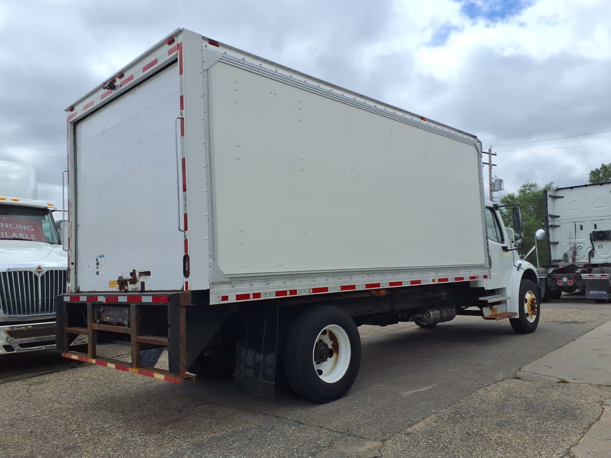 2019 Freightliner M2 106 861657
