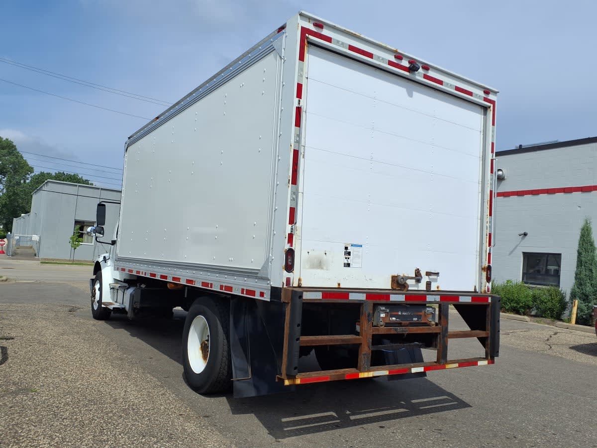 2019 Freightliner M2 106 861658