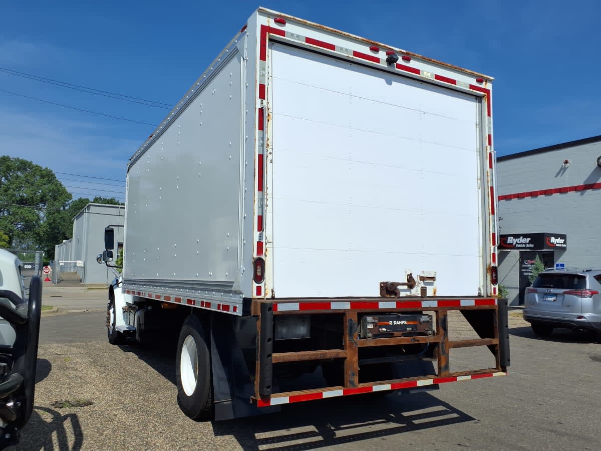 2019 Freightliner M2 106 861659
