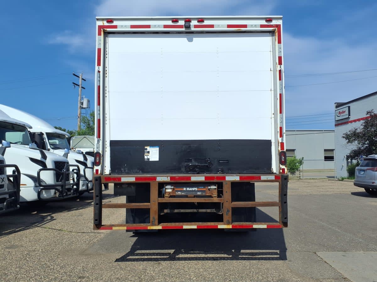 2019 Freightliner M2 106 861665