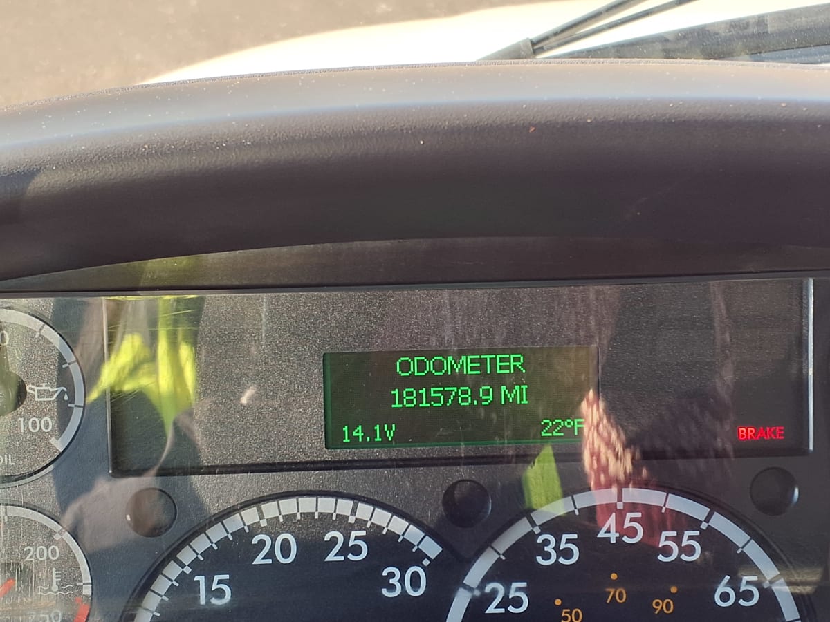 2019 Freightliner/Mercedes M2 106 861828