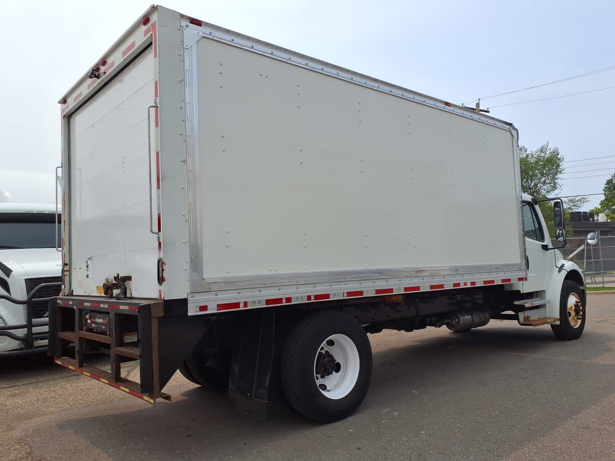 2019 Freightliner M2 106 861831