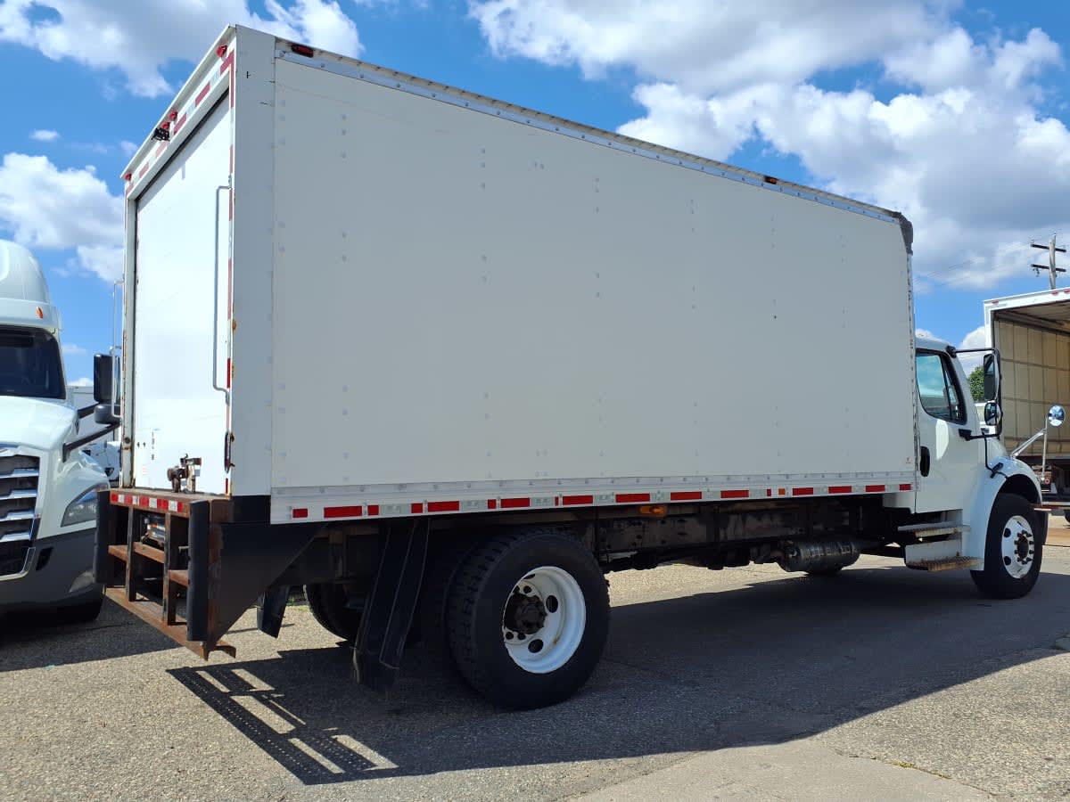 2019 Freightliner M2 106 861835