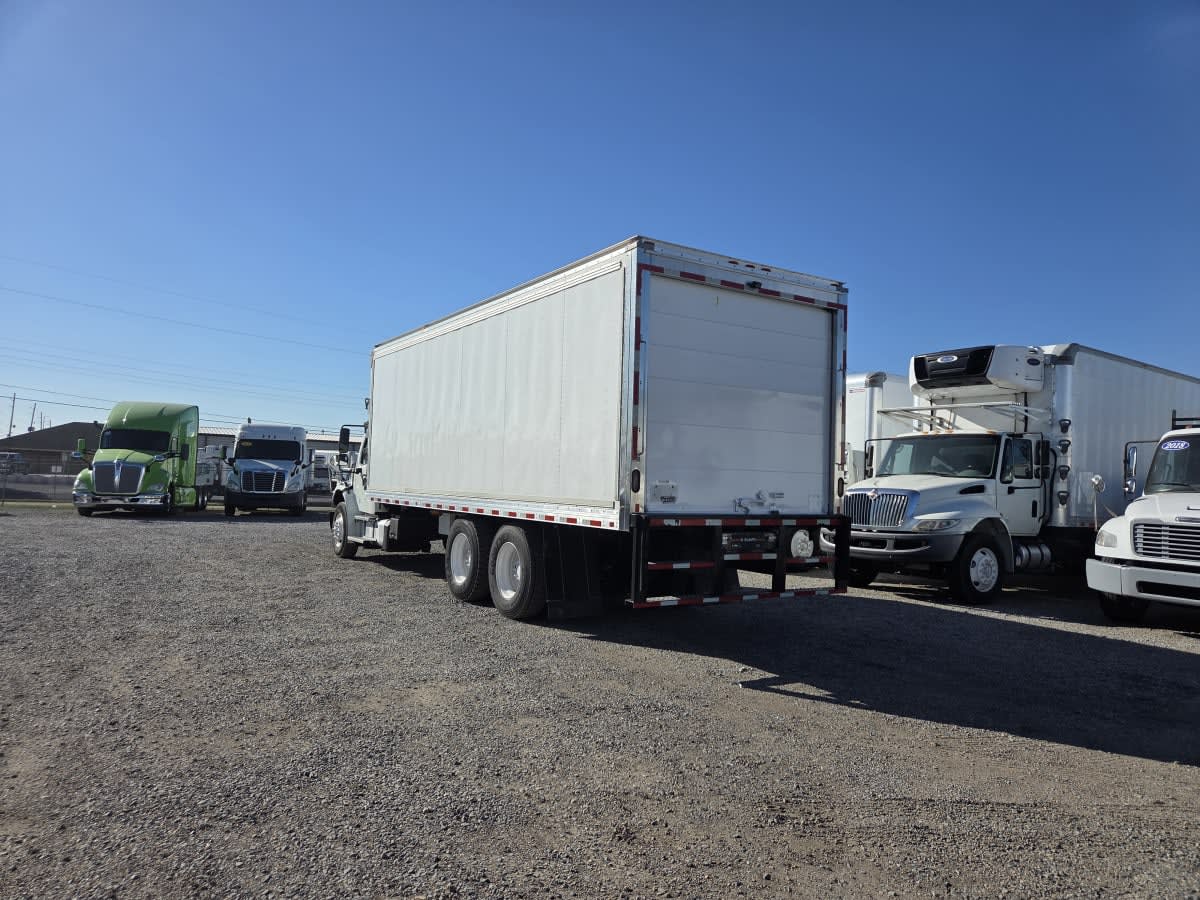 2019 Freightliner/Mercedes M2 106 861863