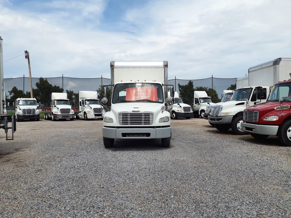 2019 Freightliner M2 106 861866