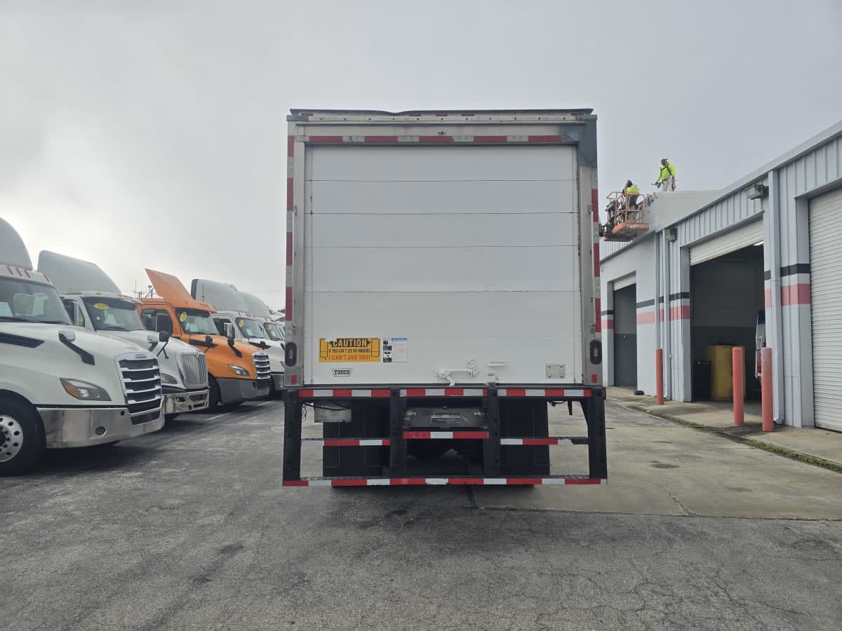 2019 Freightliner/Mercedes M2 106 861875