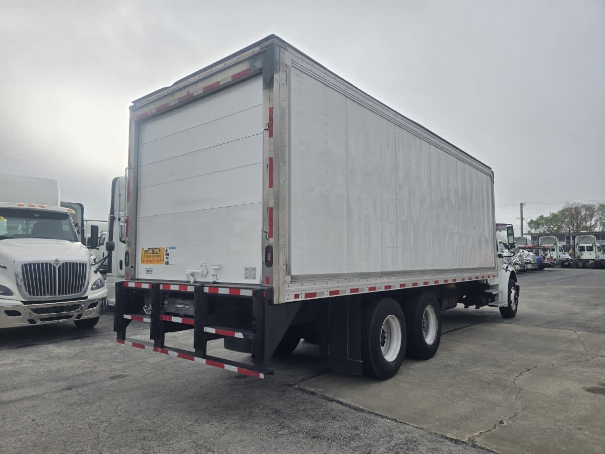 2019 Freightliner/Mercedes M2 106 861875