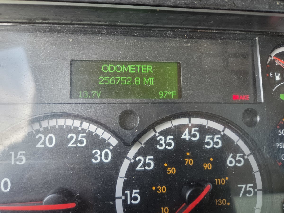 2019 Freightliner M2 106 861885