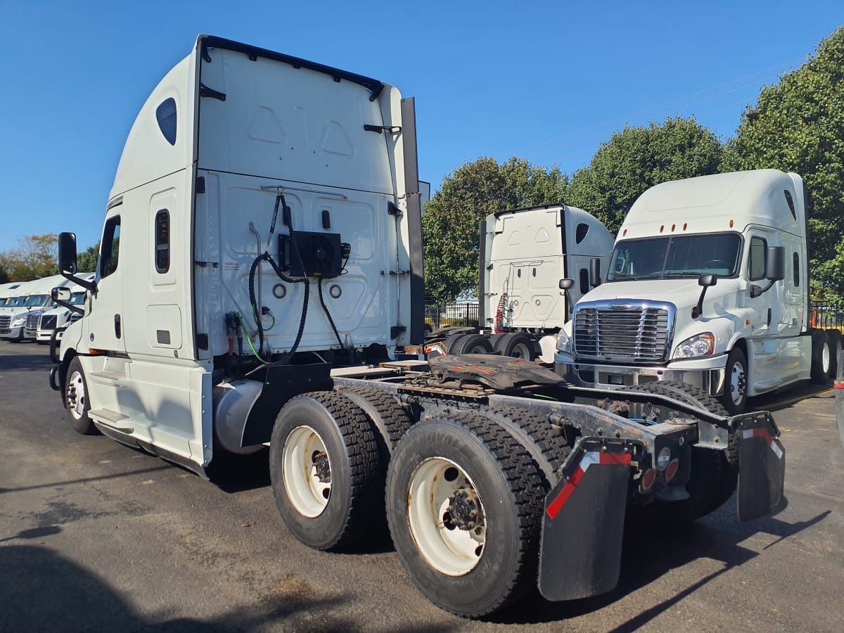 2019 Freightliner/Mercedes NEW CASCADIA PX12664 861918