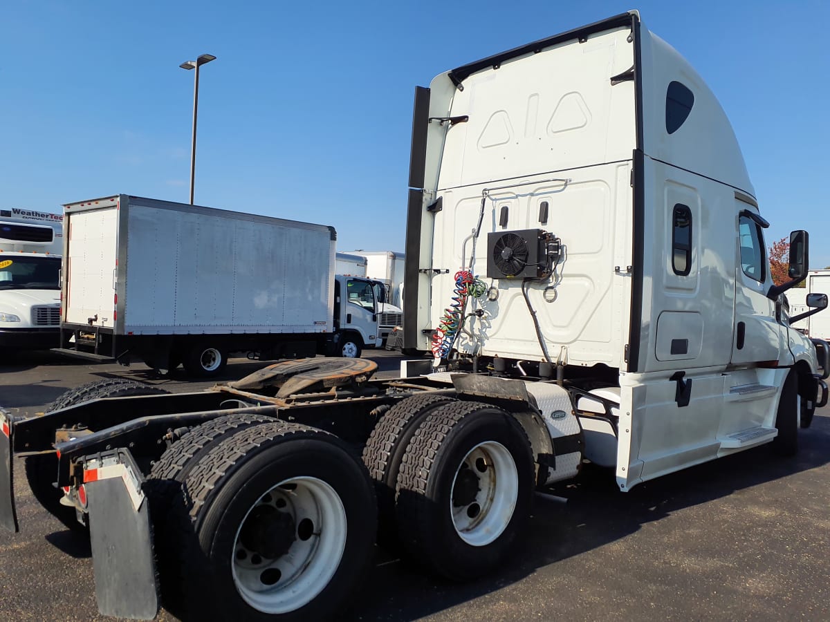 2019 Freightliner/Mercedes NEW CASCADIA PX12664 861919