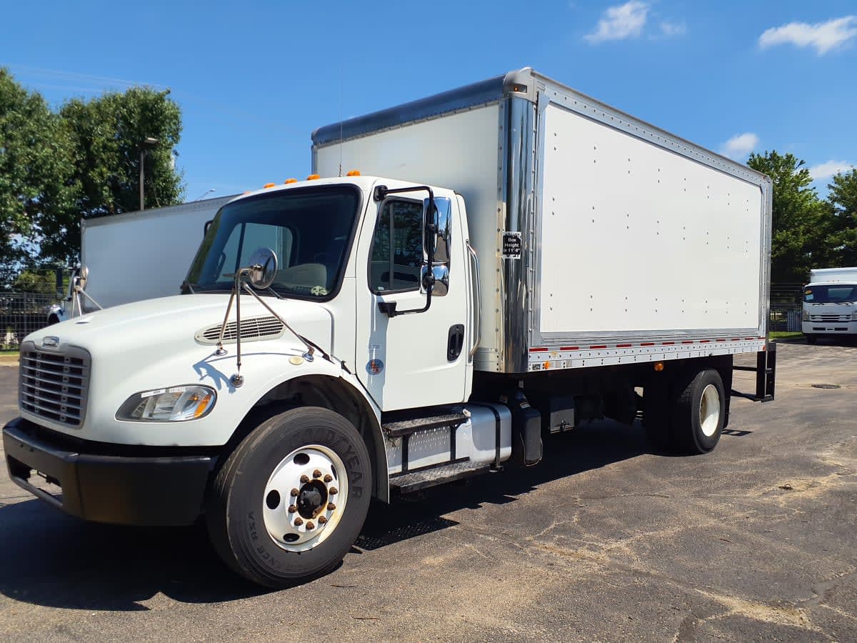2019 Freightliner M2 106 861937