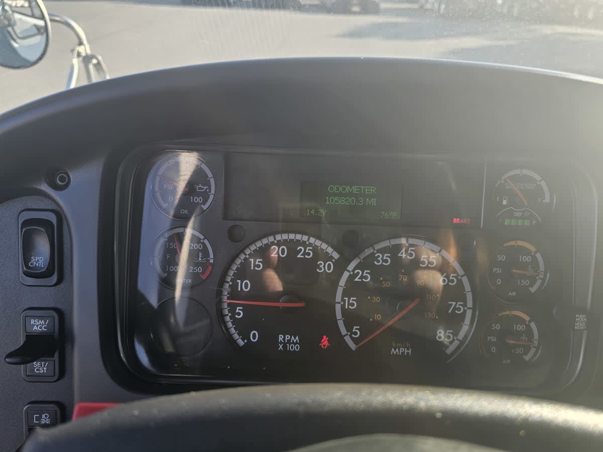 2019 Freightliner/Mercedes M2 106 861981